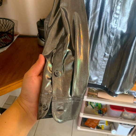 En Thread Small Size silver metallic shirt - Picture 3 of 5